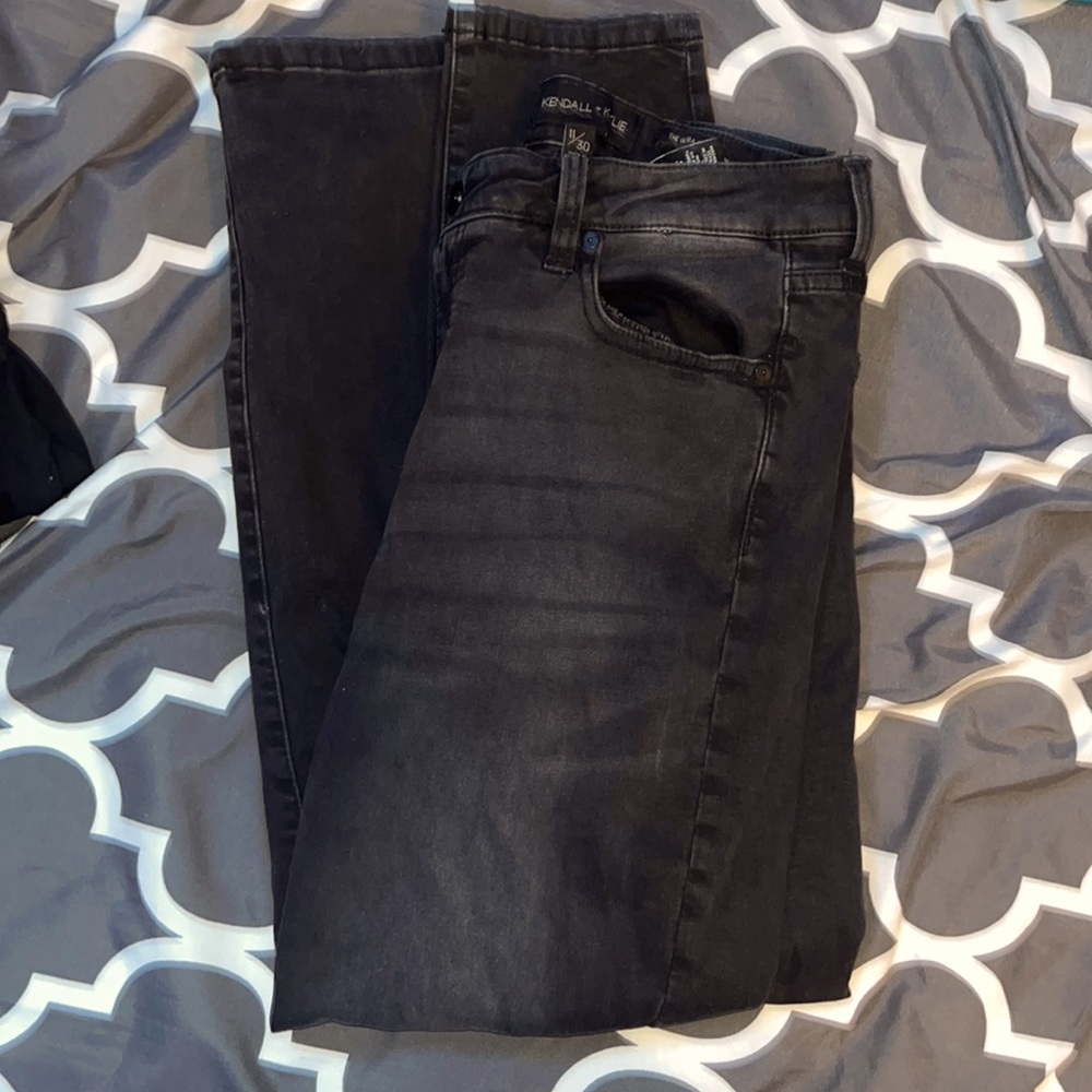 Kendall and Kylie skinny jeans